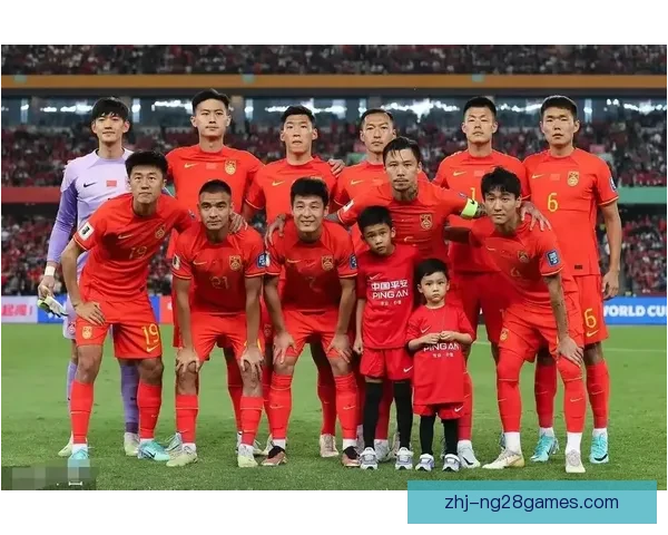 中国男足世预赛生死战0比1惜败韩国 新加坡门将力保晋级